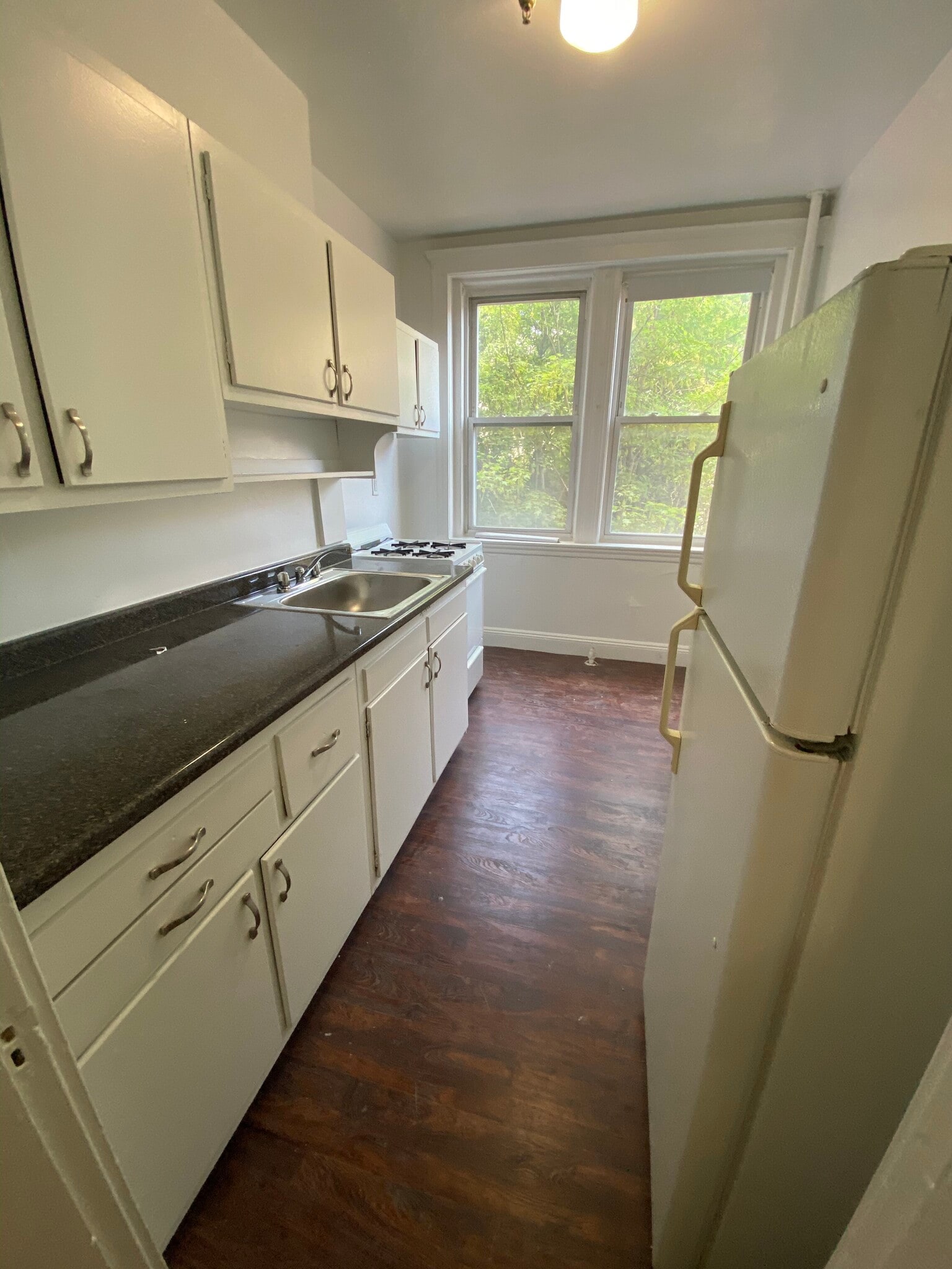 Building Photo - 1687 Commonwealth Ave