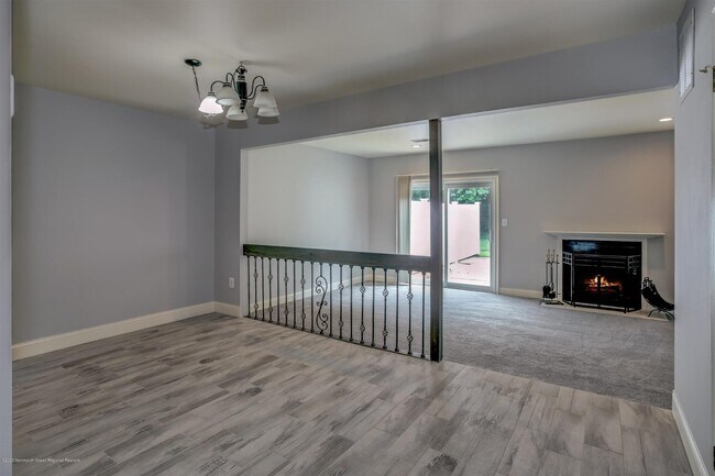 Building Photo - 40 Staghorn Dr