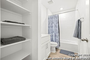 Building Photo - 304 LAS LOMAS