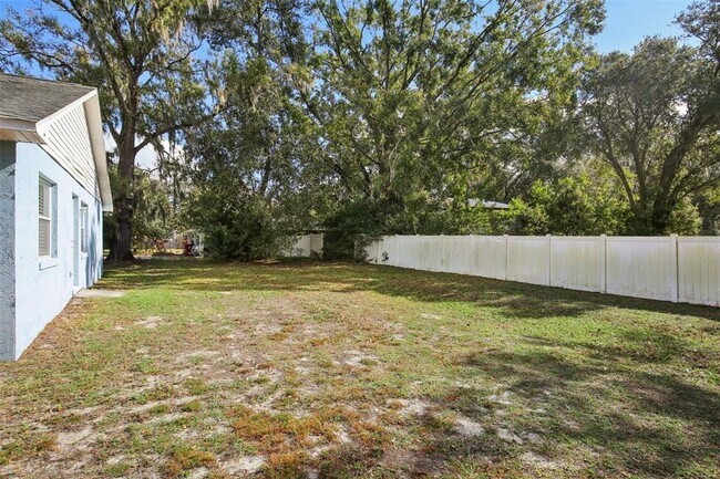 Building Photo - 3501 W Reynolds St