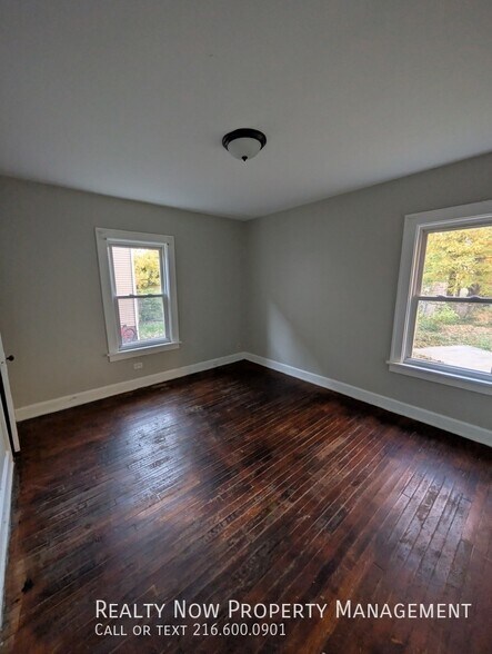 Building Photo - 3425 Altamont Rd