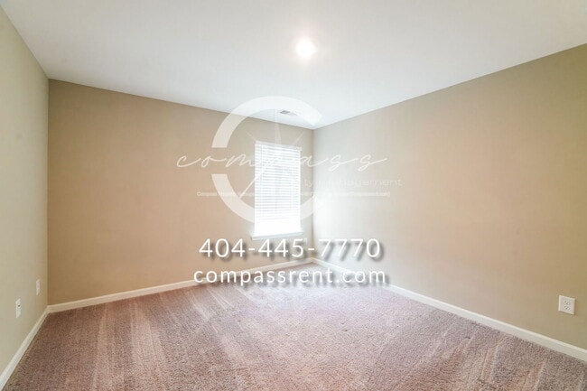 Building Photo - 106 Squarewood Ln NW