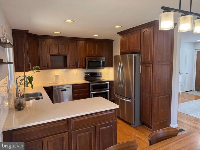 Building Photo - 12026 Waples Mill Rd