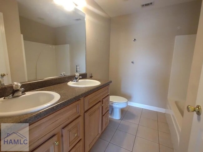 Building Photo - 114 Governors Blvd