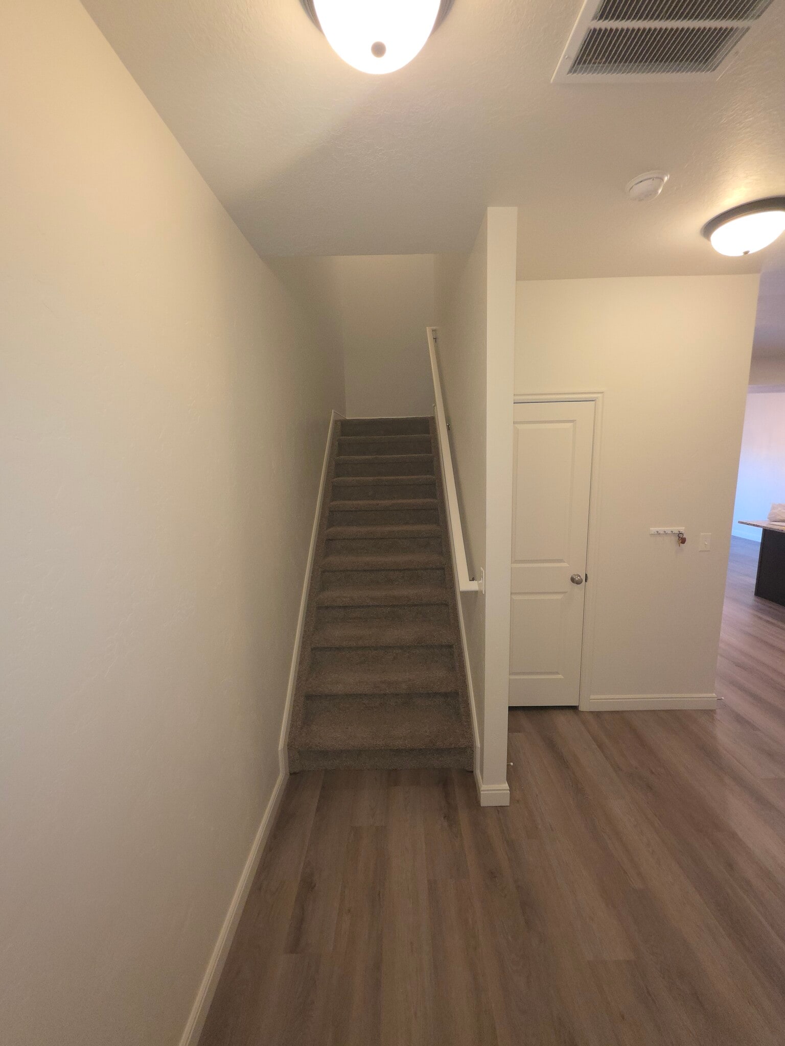 Building Photo - 250 W 1200 S