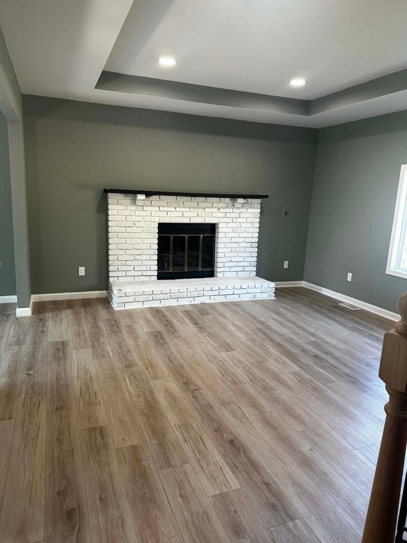 Building Photo - 4904 Fontana St