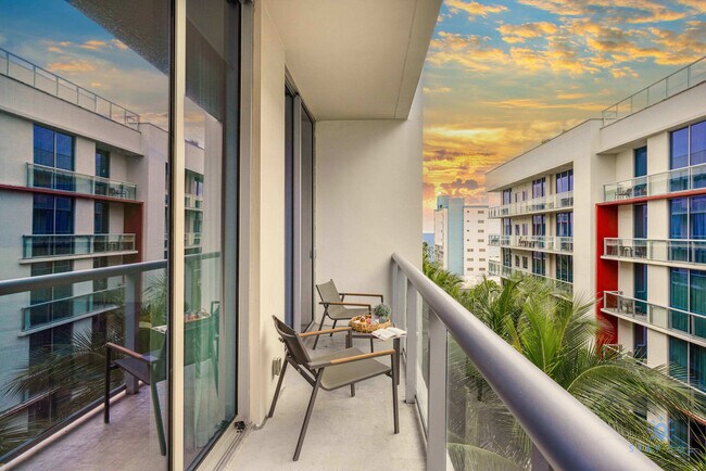 Building Photo - 777 N Ocean Dr