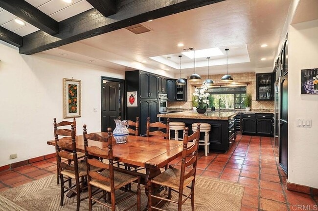 Building Photo - 17473 Luna De Miel