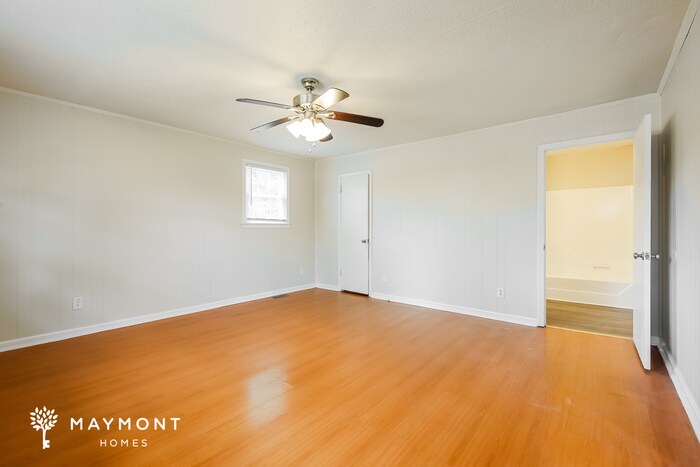 Building Photo - 490 Barnwell Rd