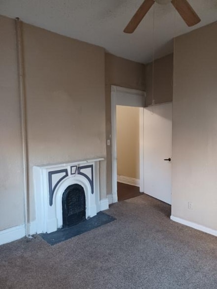 Building Photo - 1017 E Breckinridge St