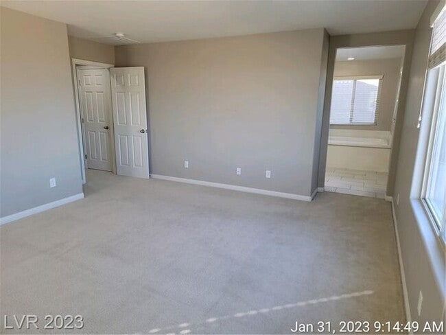 Building Photo - COMING SOON - Ready no later than Mid-March