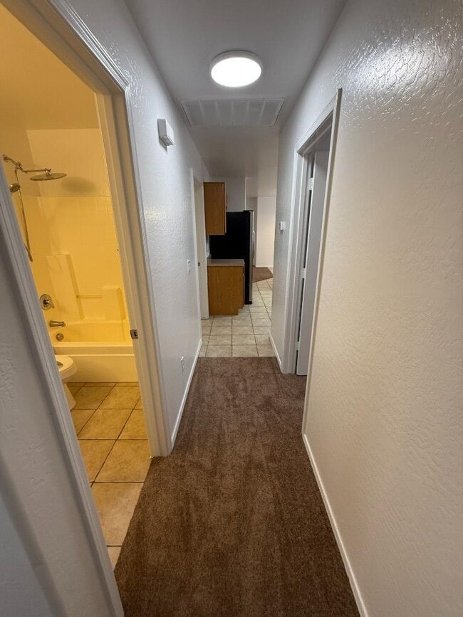 Building Photo - 4 bedroom in BUCKEYE AZ 85326