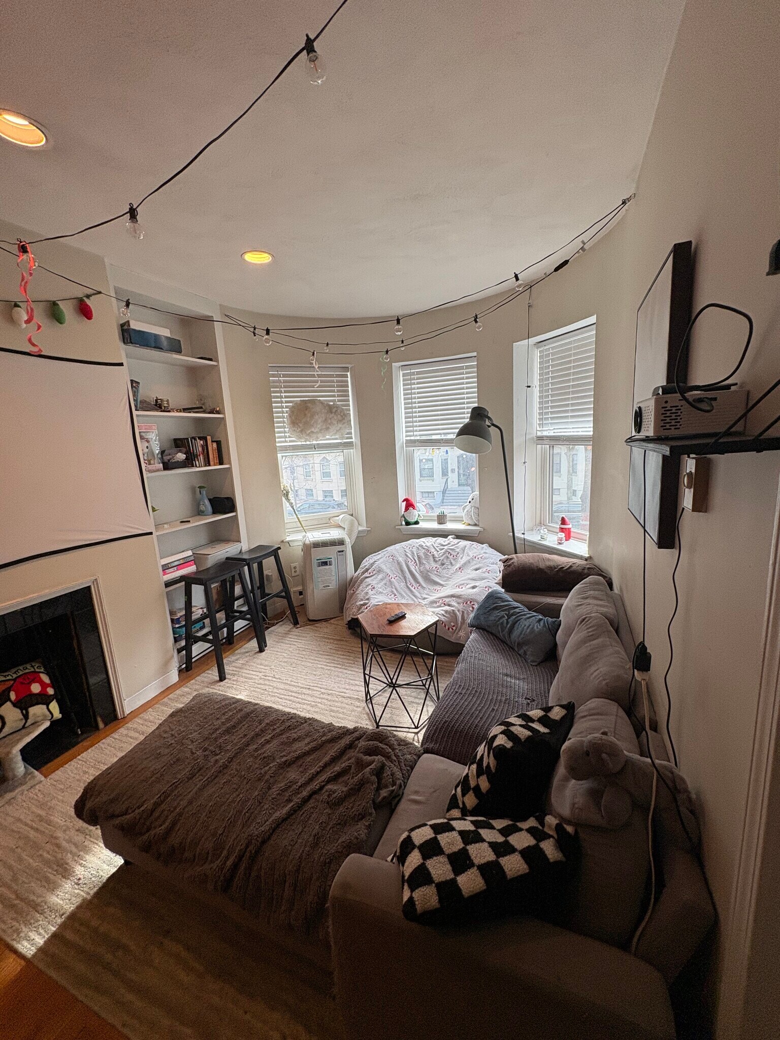 Unit 4 - 35 Westland Ave