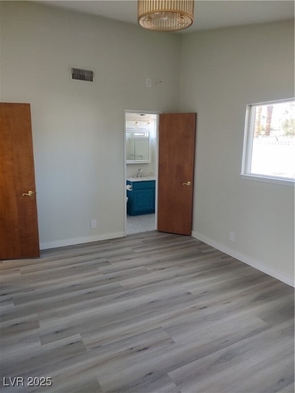 Building Photo - 3221 Sombrero Cir