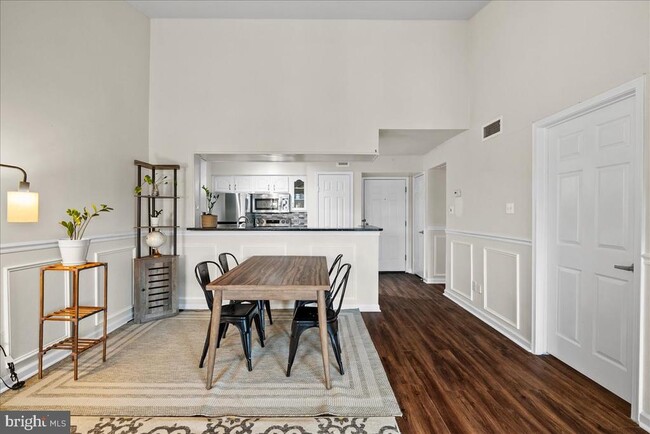 Building Photo - 3311 Wyndham Cir