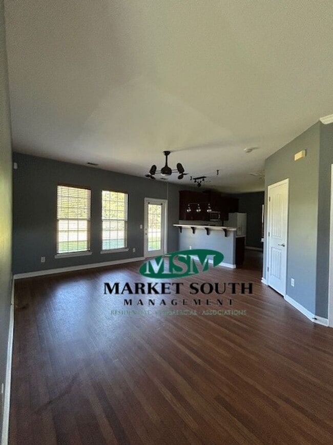 Building Photo - Waverly Subdivision