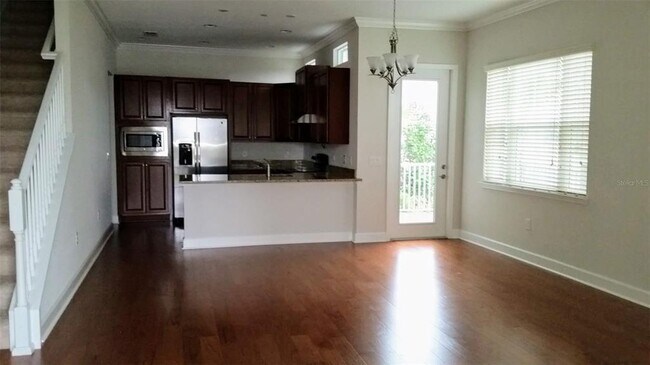 Building Photo - 13791 Benavente Ave