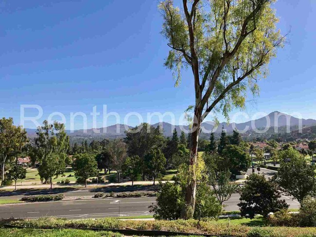 Building Photo - Rancho Bernardo, 12280 Corte Sabio #4105, ...