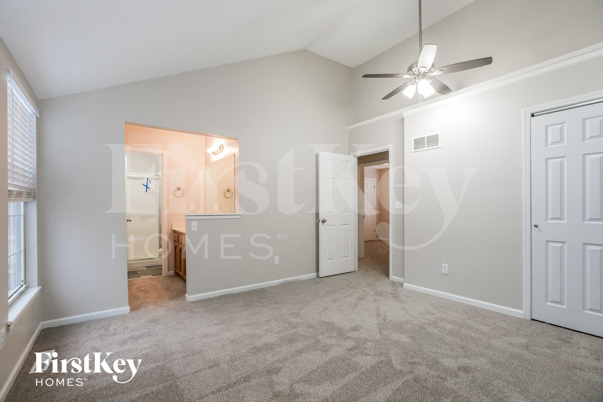 Building Photo - 1709 NE Auburn Dr