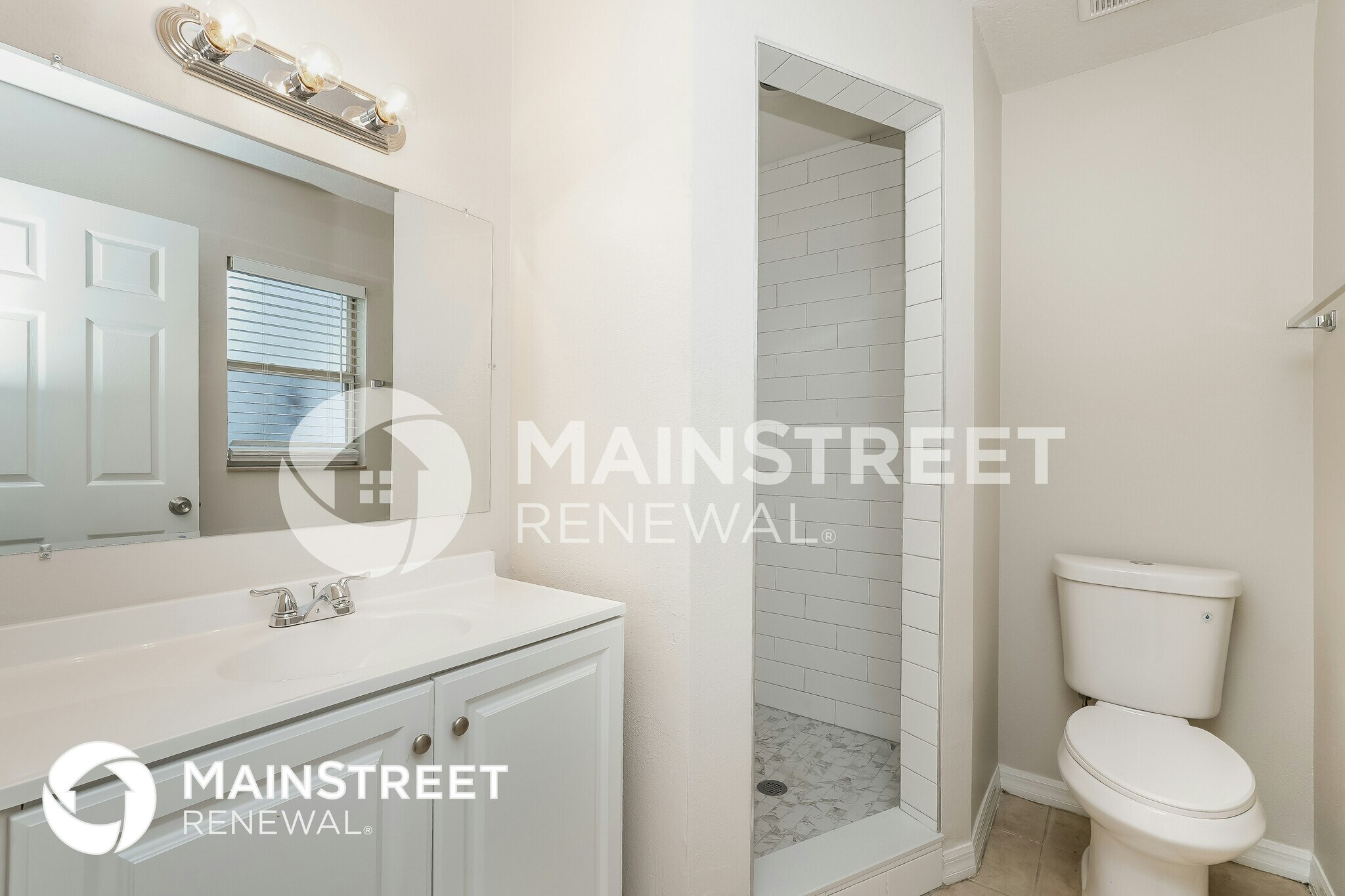 Building Photo - 2427 18th St S