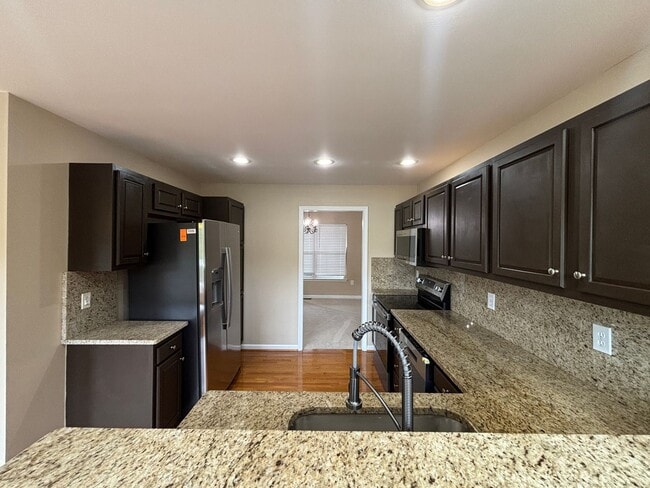 Building Photo - 4465 Olyvia Place