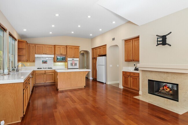 Building Photo - 6661 Curlew Terrace