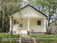 Building Photo - 1205 SW Plass Ave