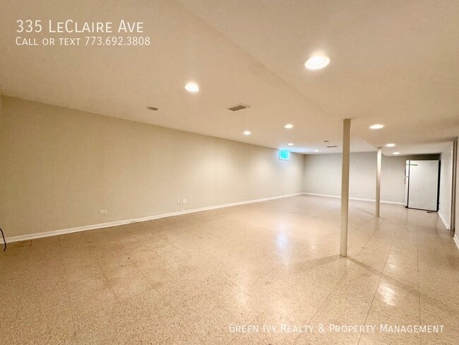 Building Photo - 335 Leclaire Ave