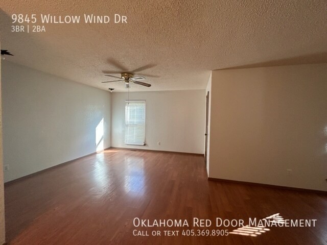 Building Photo - 9845 Willow Wind Dr