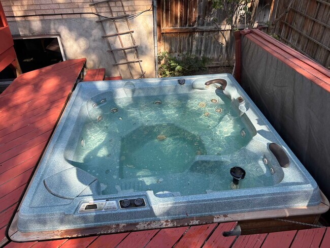 Building Photo - 7734 S 1100 E