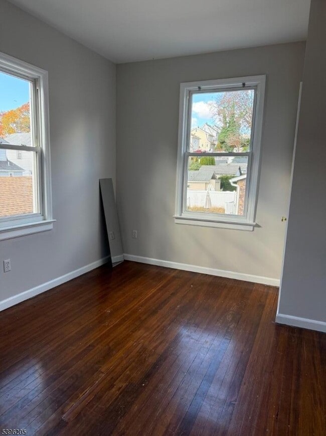 Building Photo - 507 Bloomfield Ave