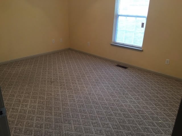 Building Photo - 16017b S Radio Station Rd