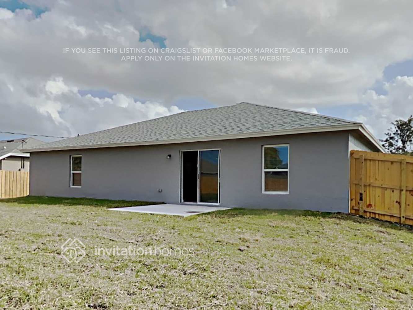 Building Photo - 225 SW Grove Ave