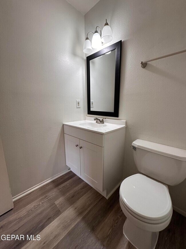 Building Photo - 3228 Isla Cocoa Ln