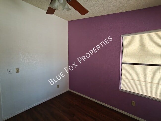 Building Photo - 9073 N Tiger Eye Way
