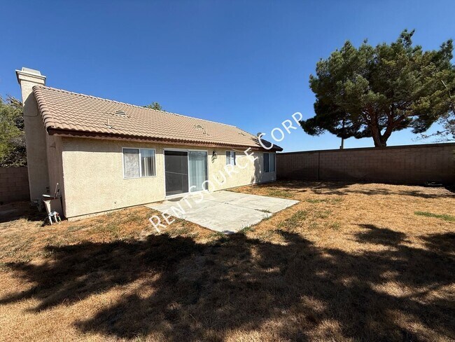 Building Photo - 42803 Fanchon Ave