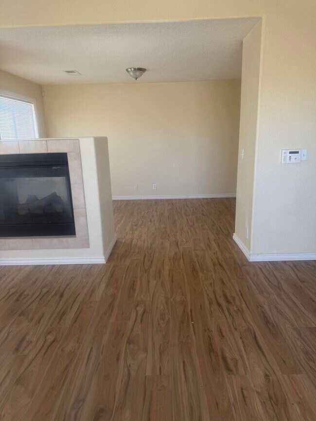 Building Photo - 1012 Kiska St NW