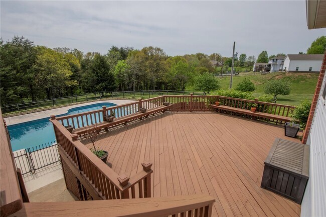 Building Photo - 14198 Rolling Hills Dr