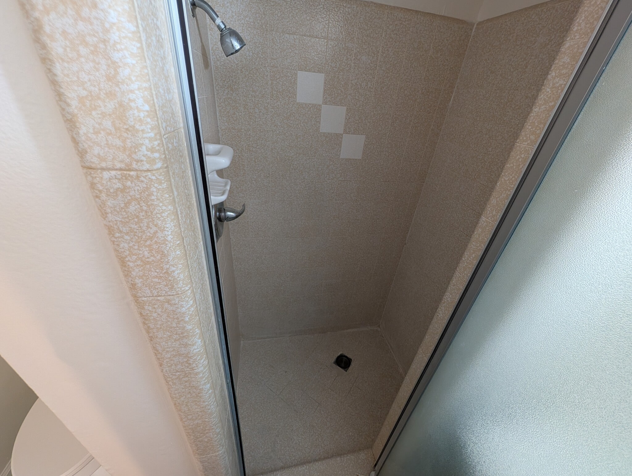 master room bathroom - 11752 Coldbrook Ave