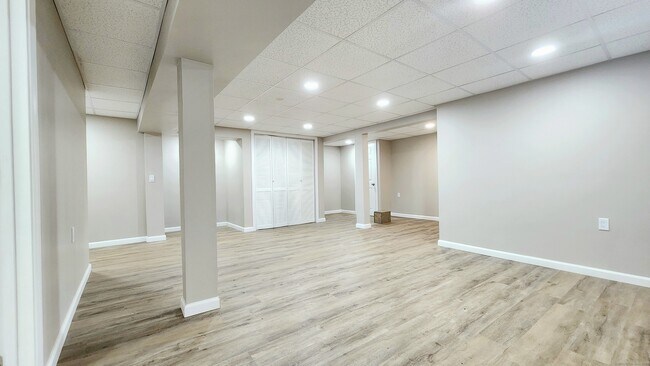 Building Photo - 58 Jackson Ave