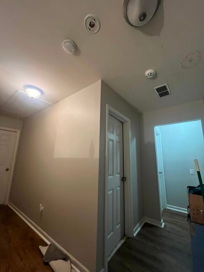 Building Photo - 2204 Arbor Vista Dr
