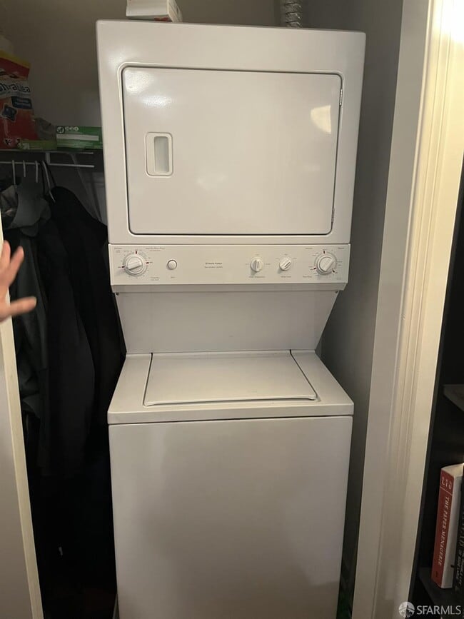 Building Photo - 199 New Montgomery St