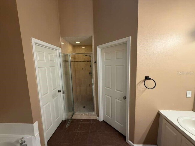 Building Photo - 3227 Heron's Point Cir