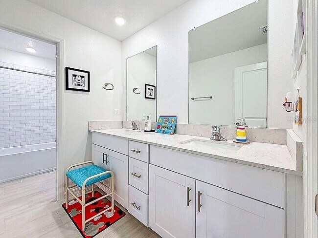 Building Photo - 12227 Radiant Gem Trl
