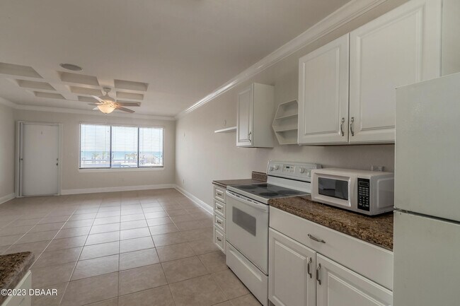 Building Photo - 3624 S Atlantic Ave