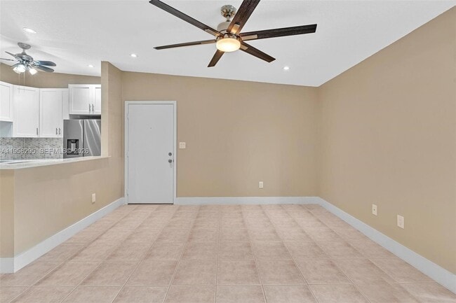 Building Photo - 9487 W McNab Rd