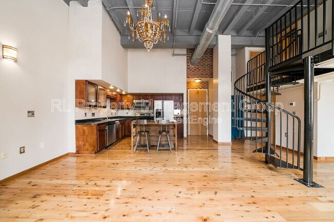 Building Photo - 110 N 3rd St