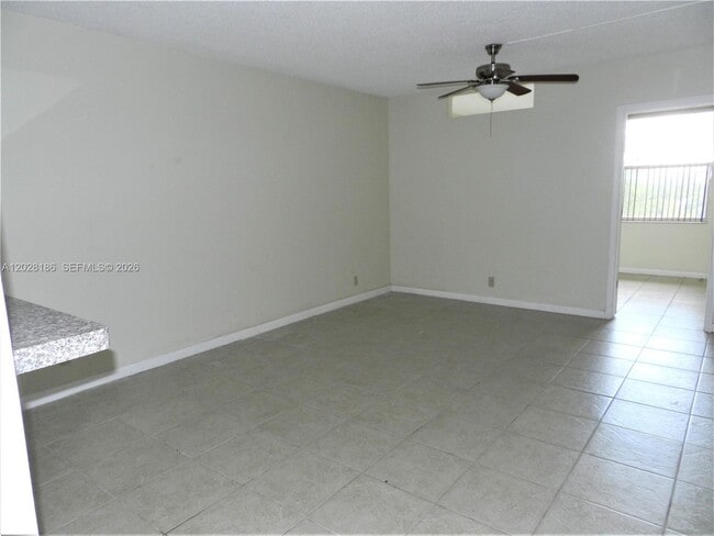 Building Photo - 5335 NW 10th Ct