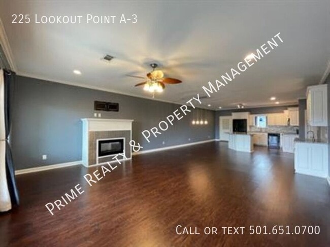 Building Photo - 225 Lookout Point