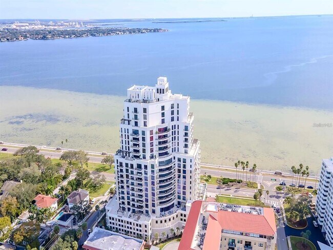 Building Photo - 2103 Bayshore Blvd